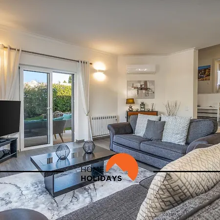 #239 Vivenda V3 Com Piscina By Holidays